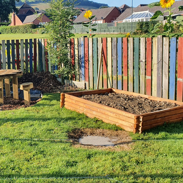 Powys Nature Partnership helps create community sensory garden